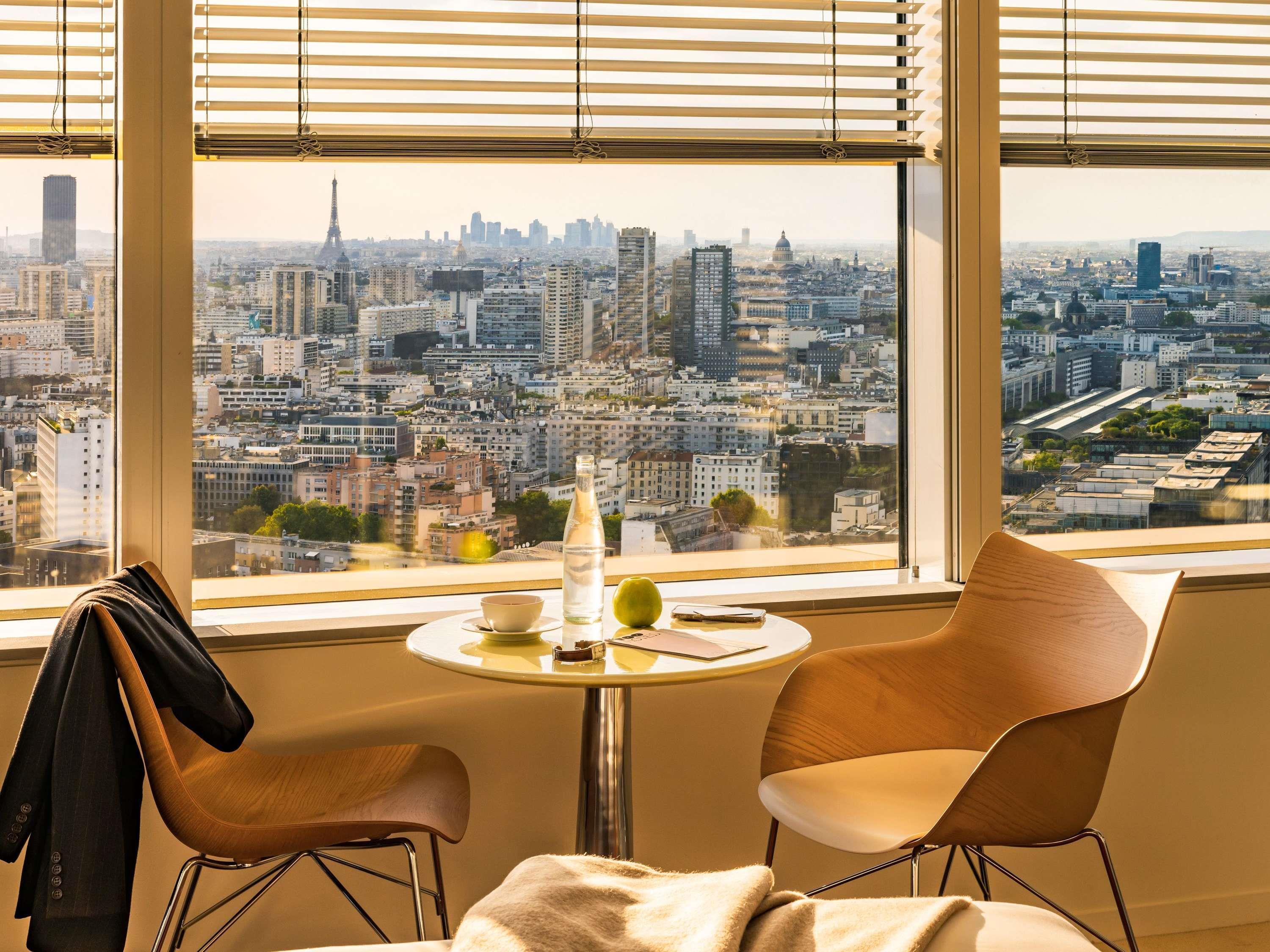 Too Hotel Paris - MGallery Room Type - EXECUTIVE CORNER ROOM Panoramic Paris Eiffel Tower, 1 king-size bed Too Hotel Paris - MGallery Room Type - EXECUTIVE CORNER ROOM Panoramic Paris Eiffel Tower, 1 king-size bed