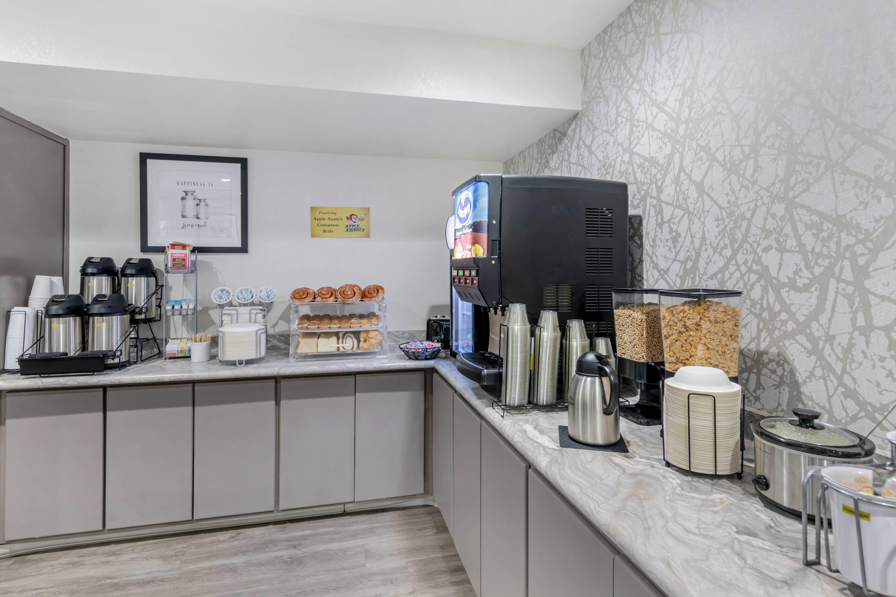 Breakfast area | Hillstone Inn, Ascend Hotel Collection