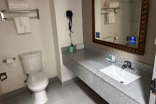  - Quality Inn Hazlehurst