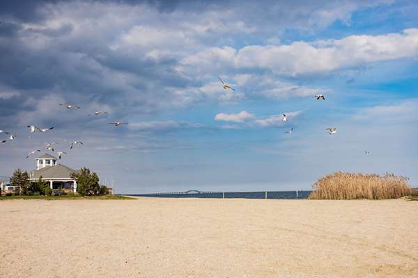  - Super 8 Motel Lindenhurst