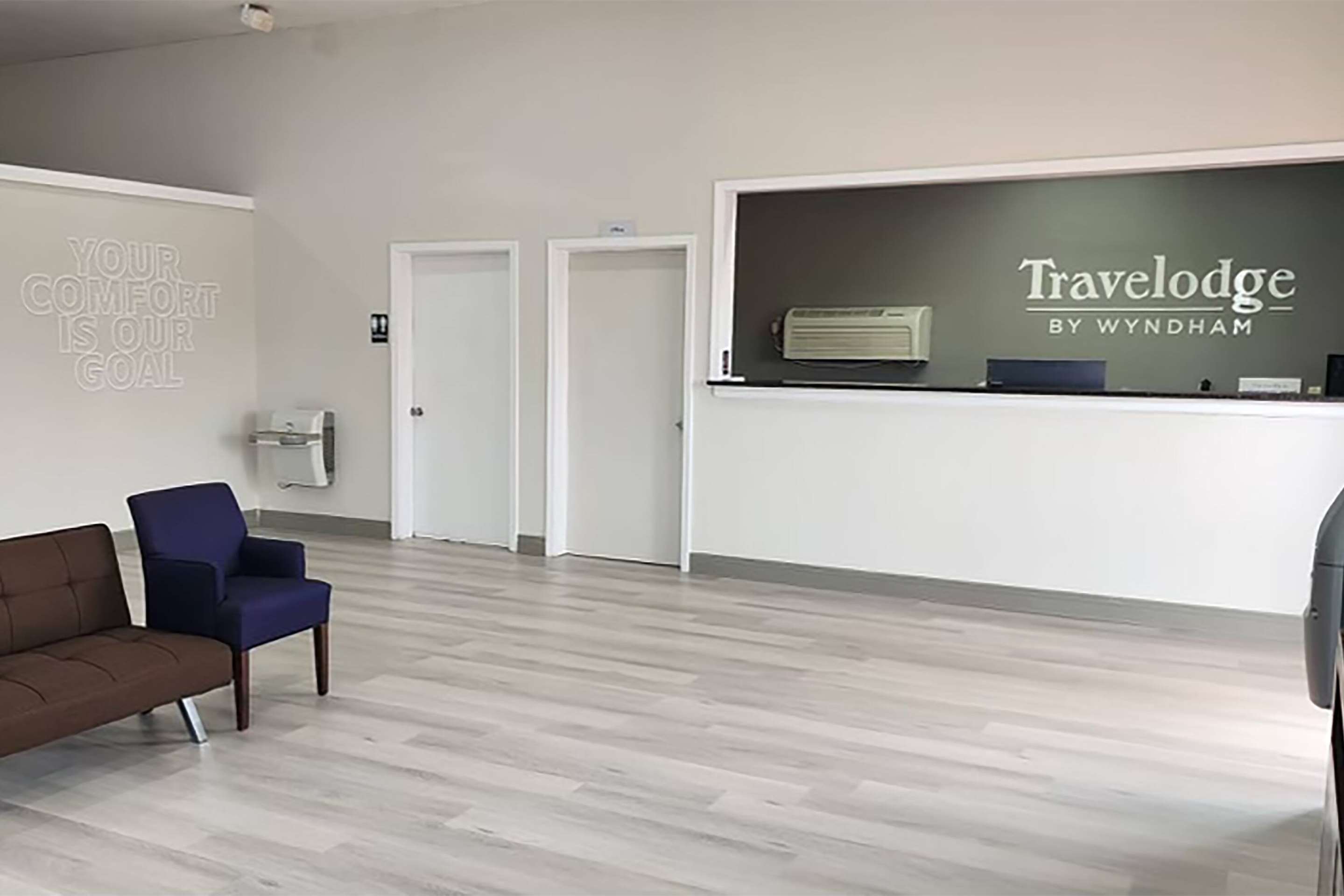 Lobby | Travelodge by Wyndham Kingsland GA