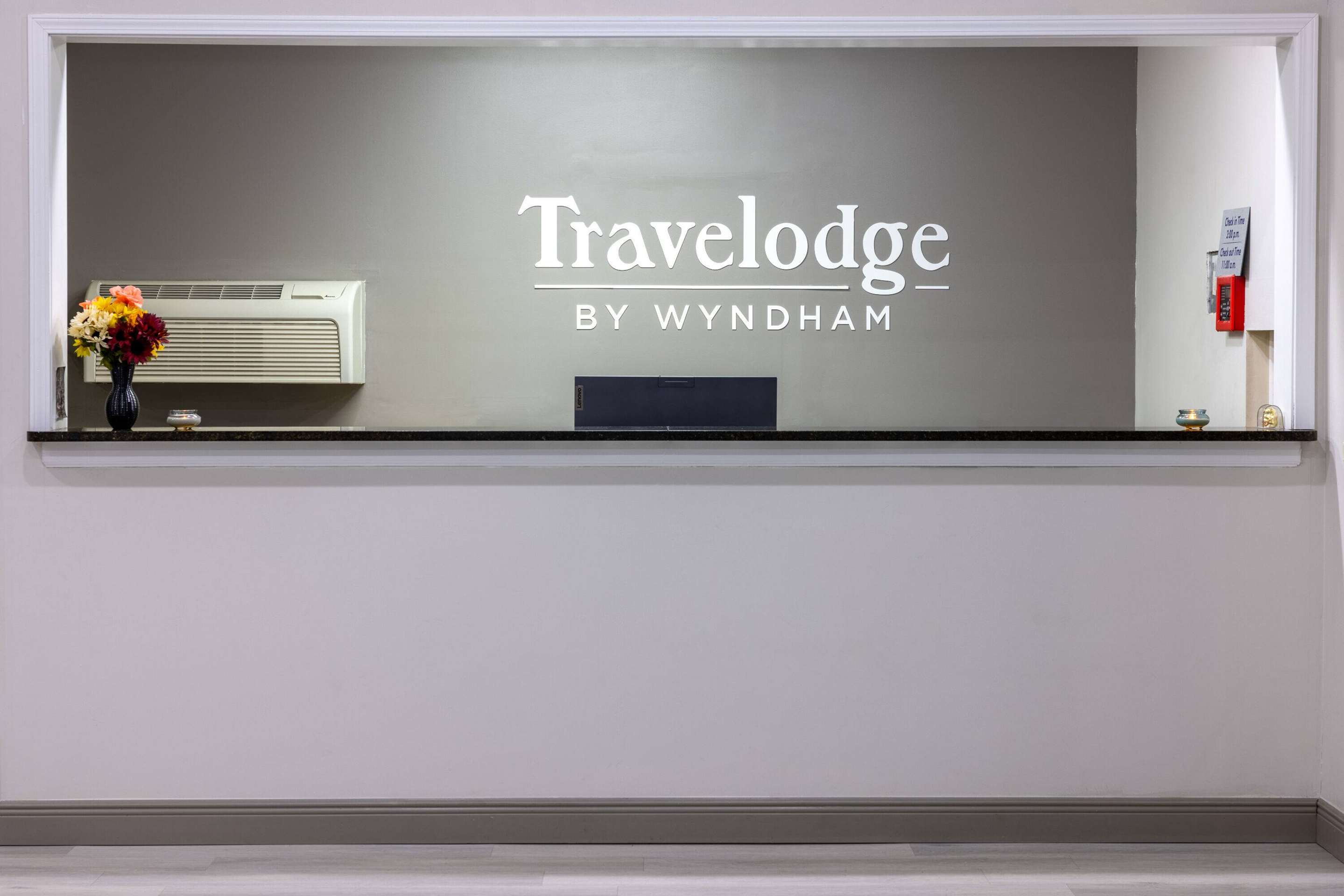 Reception | Travelodge by Wyndham Kingsland GA