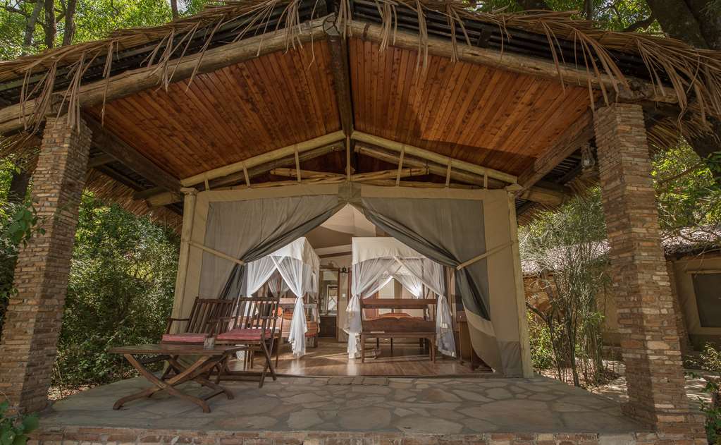 FIG TREE CAMP-guestroom-Guest Room,On-Site.jpg