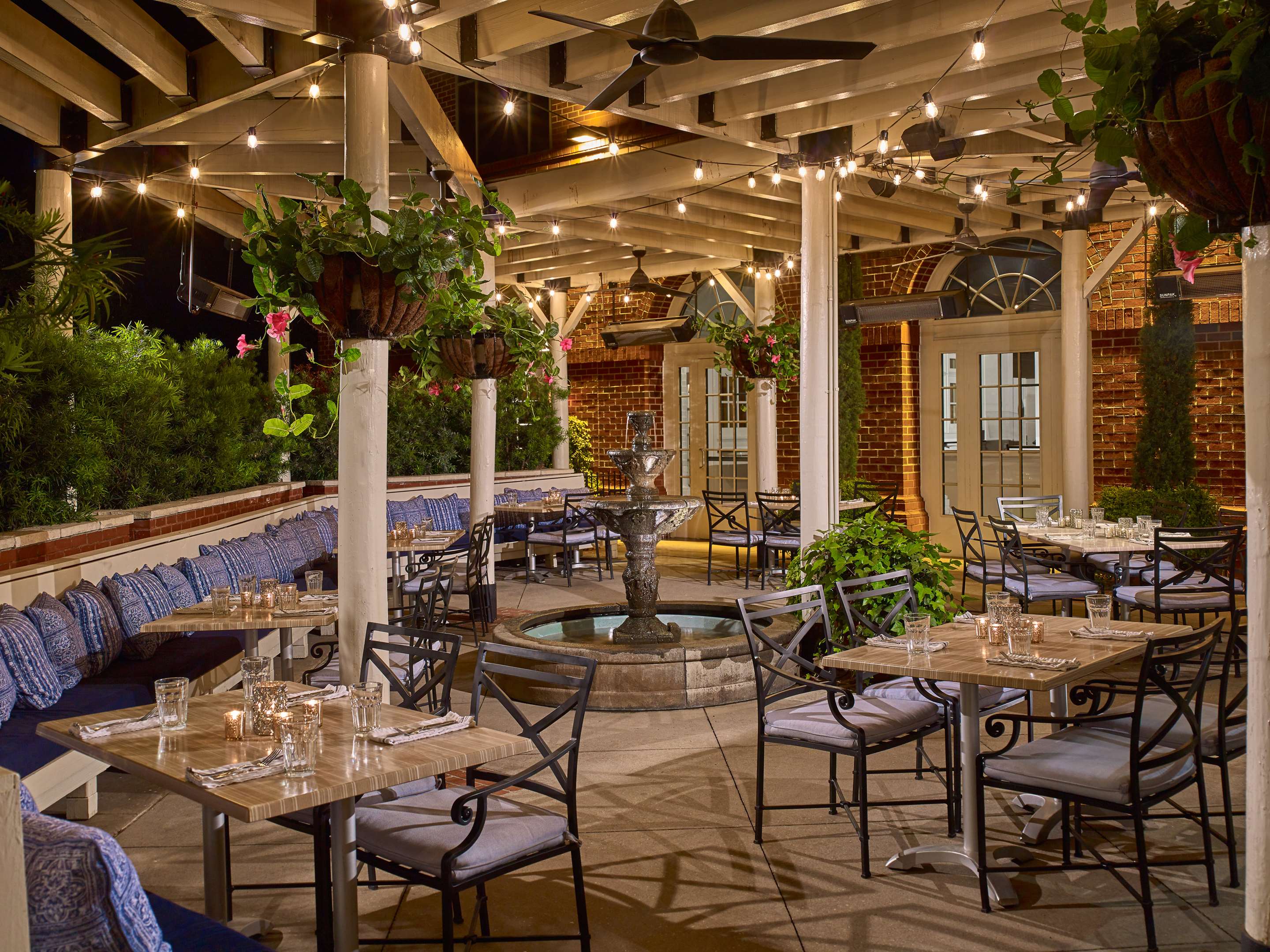 Hotel Auburn | The Hotel At Auburn University