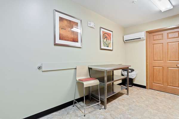  - Extended Stay America Suites Fenton