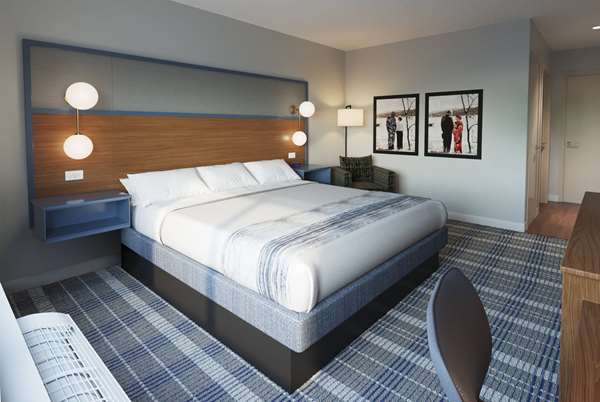 1 King Bed, Mobility Accessible Room, Bathtub w/ Grab Bars, Non-Smoking