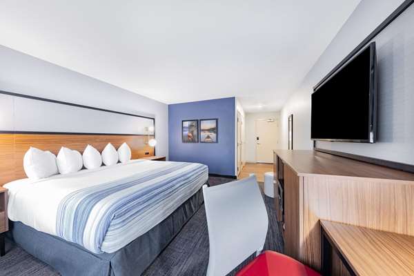  - AmericInn International Falls