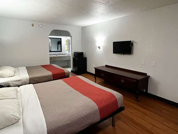  - Comfort Inn & Suites Nashville Franklin - I-65, Exit 68