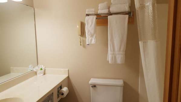  - Flat Creek Lodge Hayward