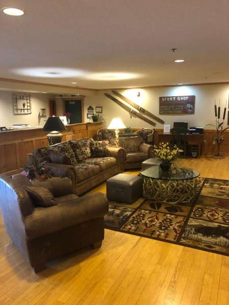  - Flat Creek Lodge Hayward