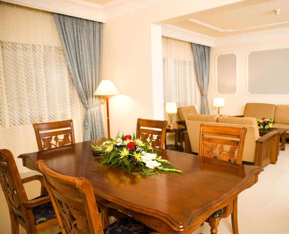 HOTEL MUSCAT HOLIDAY-guestroom-Guest Room,On-Site.jpg