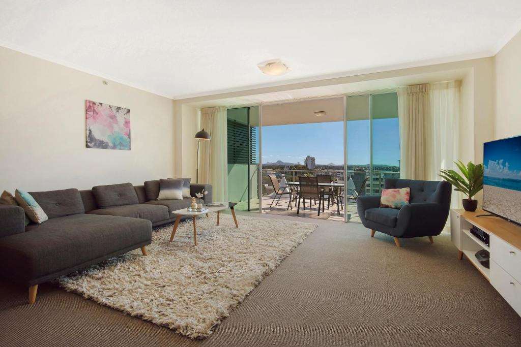 M1 RESORT MAROOCHYDORE-guestroom-Guest Room,On-Site.jpg
