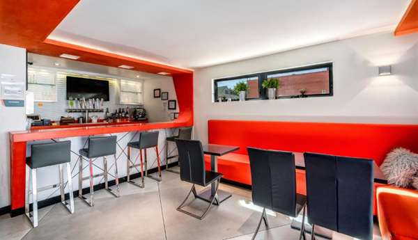 Restaurant - Moment Hotel Sunset Los Angeles