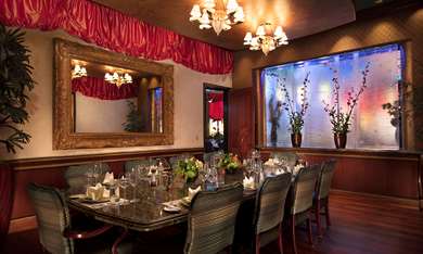 Dining,Dining Area,Restaurant,On-Site