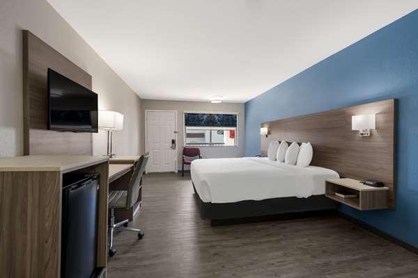  - SureStay Hotel by Best Western North Houston Spring
