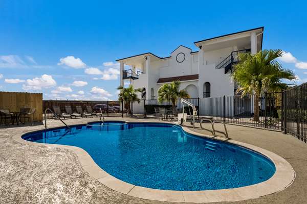 Pool - SureStay Hotel by Best Western North Houston Spring