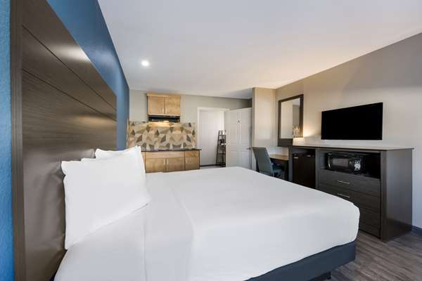  - SureStay Hotel by Best Western North Houston Spring