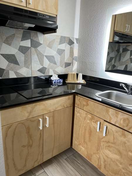  - SureStay Hotel by Best Western North Houston Spring