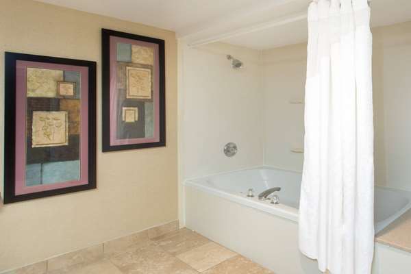  - Wyndham Garden Conference Center Urbana - I-74, Exit 183