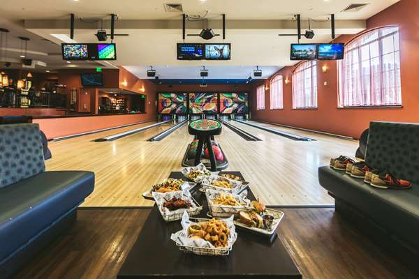 Bar - Grand Reserve at the Meritage Resort Napa