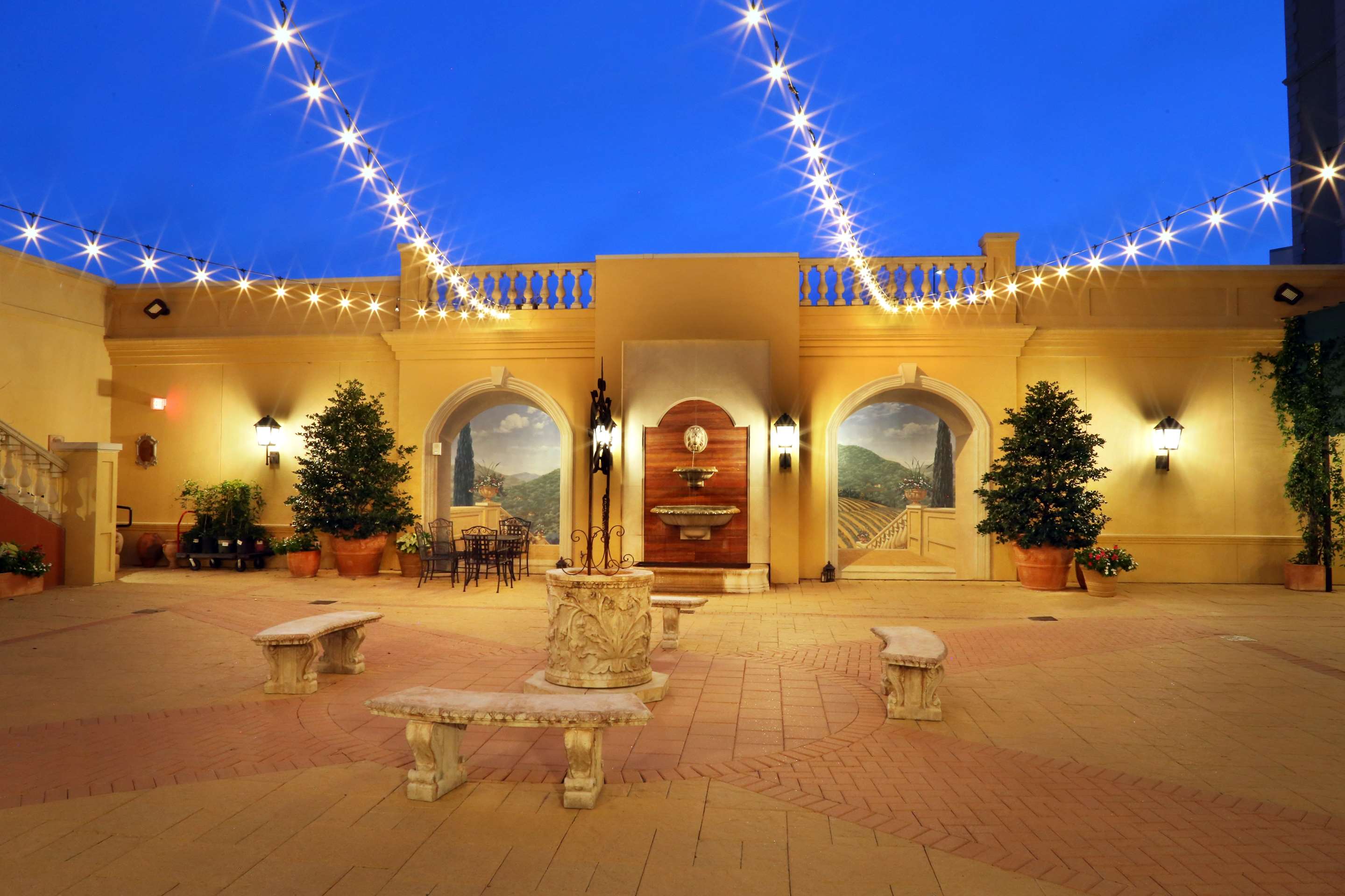 Courtyard Lights | Hotel Viata