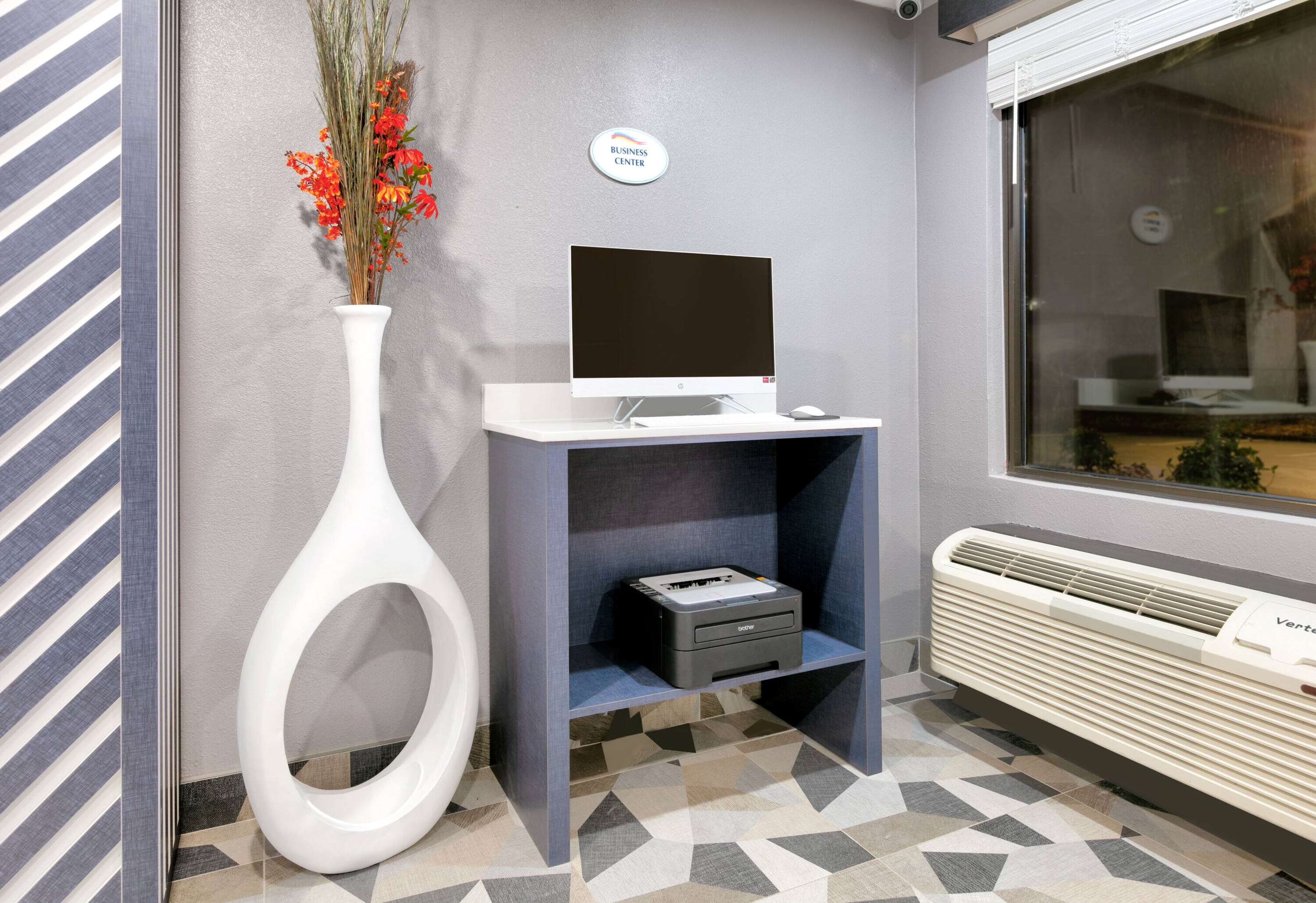 Business Center | Baymont by Wyndham Chattanooga/Eastridge