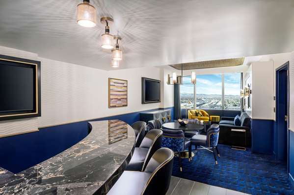Suite - Circa Resort & Casino Downtown Las Vegas
