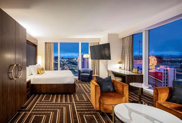 Suite - Circa Resort & Casino Downtown Las Vegas