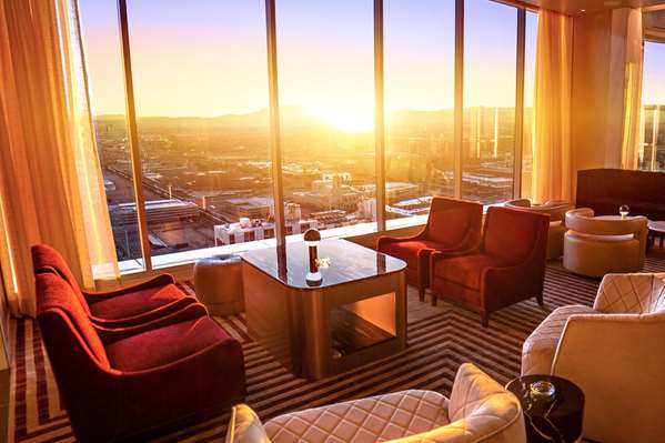 Bar - Circa Resort & Casino Downtown Las Vegas