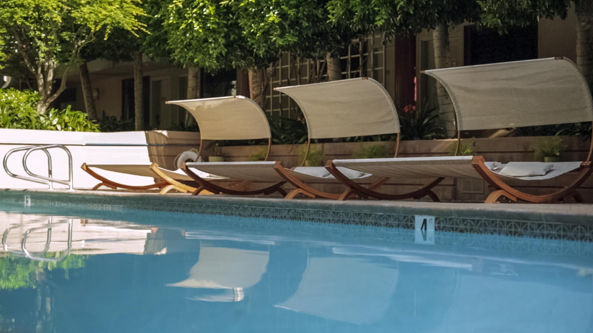 Swimming Pool | Cupertino Hotel