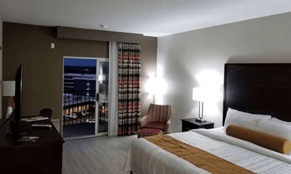 Suite - Orangewood Inn & Suites Kansas City - I-29, Exit 13