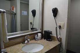 Suite - Orangewood Inn & Suites Kansas City - I-29, Exit 13
