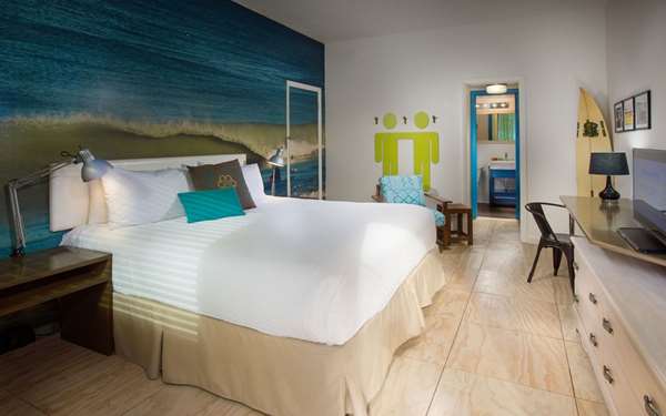  - Postcard Inn on the Beach St Pete Beach