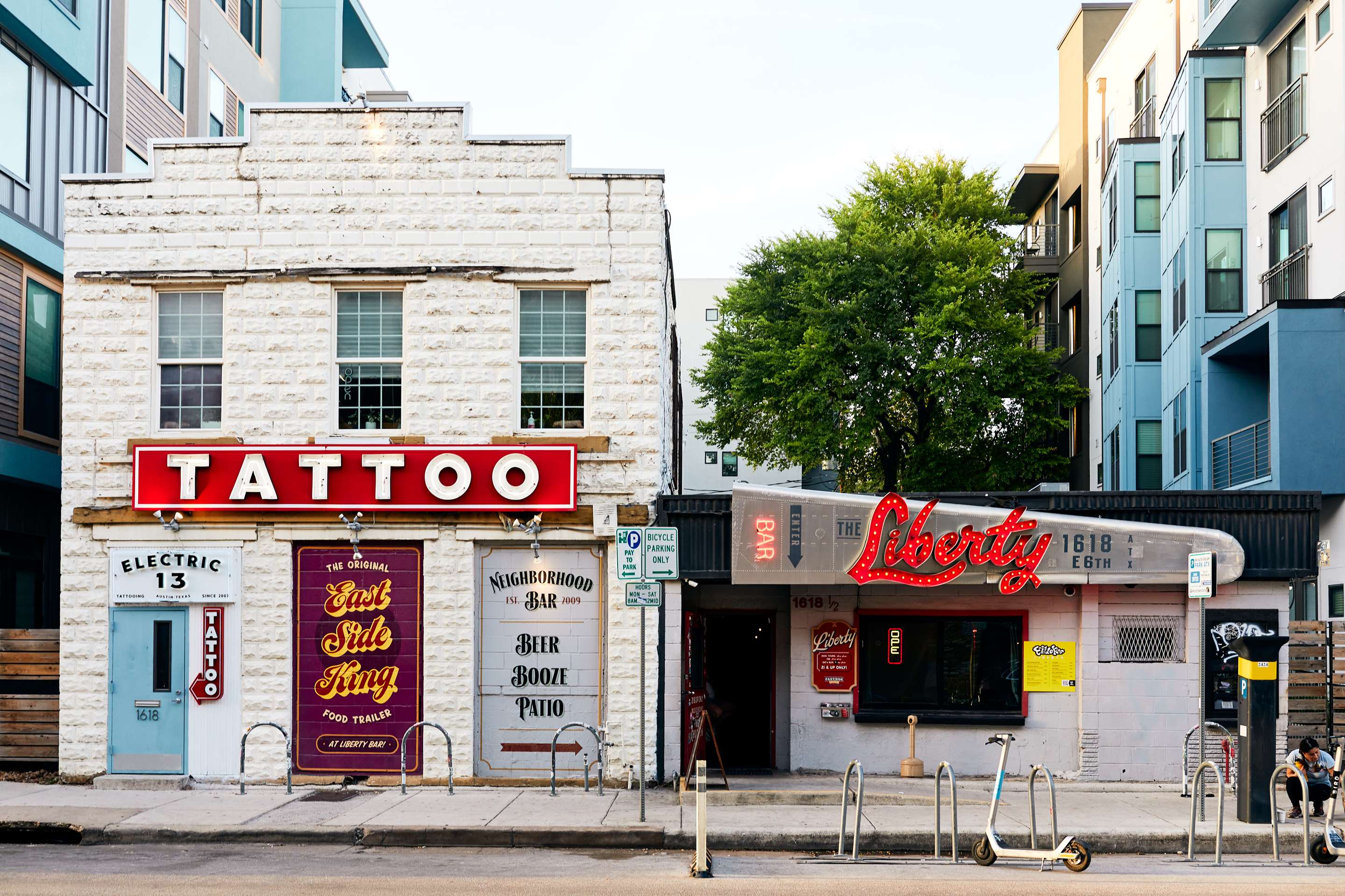 Sentral Austin Neighborhood Shoot | Sentral East Austin at 1614 E. Sixth