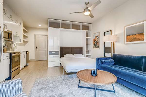 Suite - Sentral East Austin Apartment Hotel at 1630 East 6th