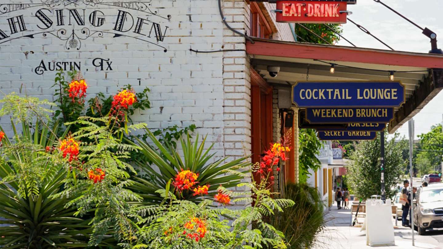blog east austin restaurants bars | Sentral East Austin at 1630 E. Sixth