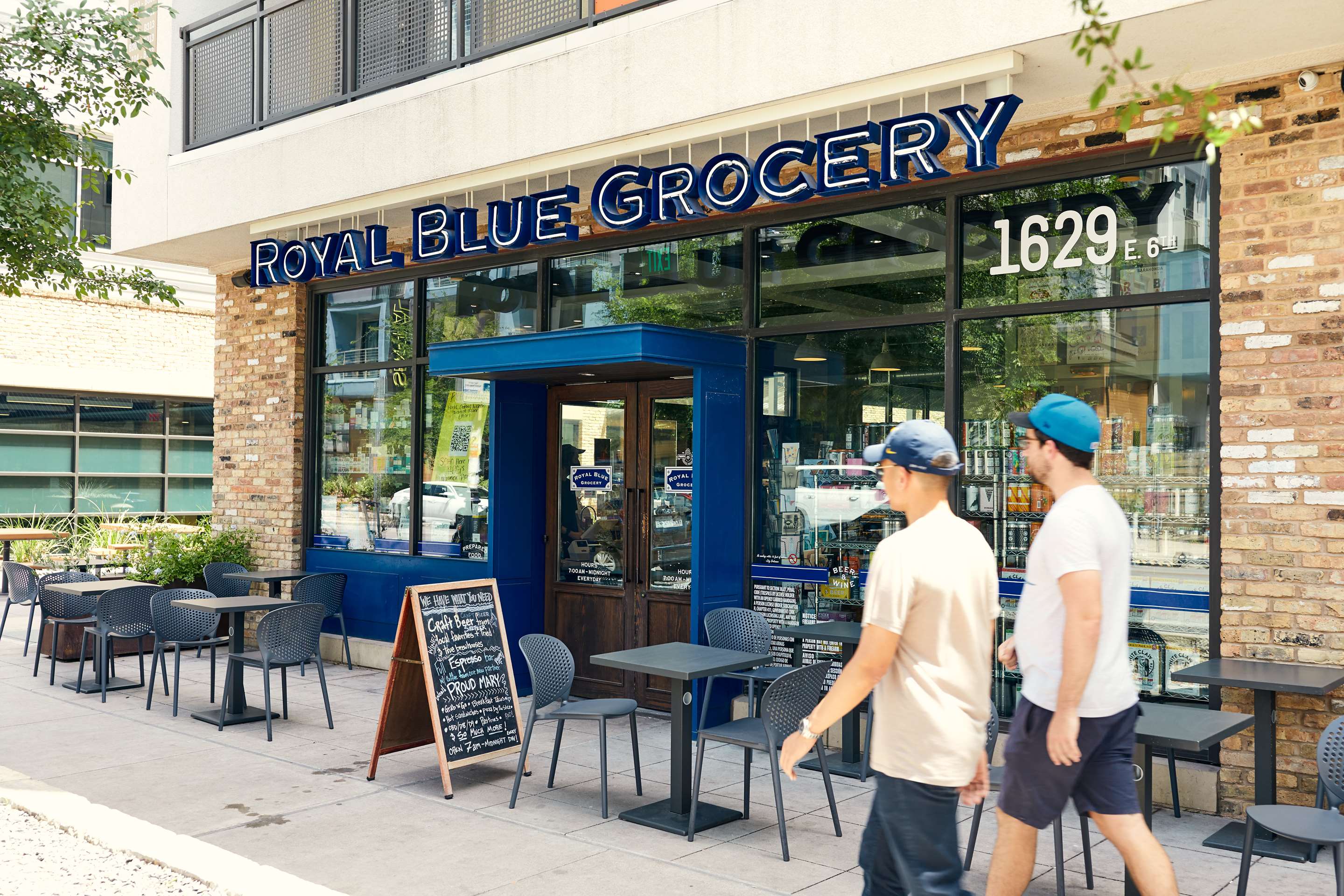 Sentral Austin Neighborhood Shoot | Sentral East Austin at 1630 E. Sixth