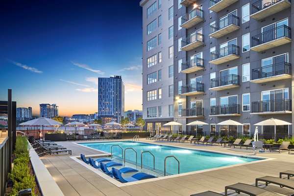 Pool - Sentral Apartment Hotel SoBro Nashville