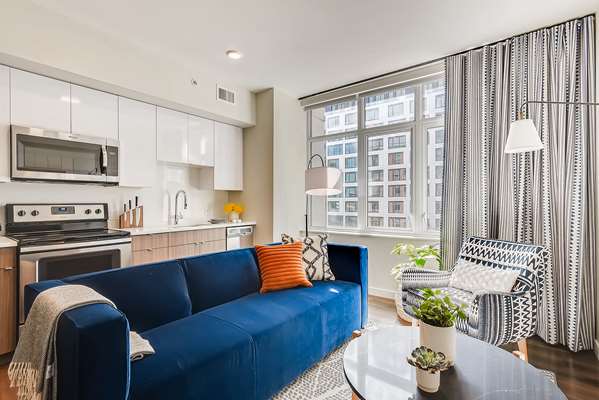  - Sentral Union Station Apartments Denver - I-25, Exit 212