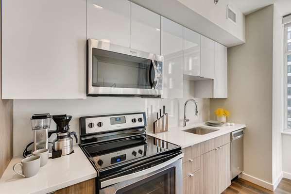  - Sentral Union Station Apartments Denver - I-25, Exit 212