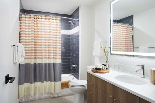  - Sentral Union Station Apartments Denver - I-25, Exit 212