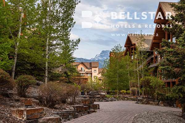 Exterior view - Solara Resort & Spa Canmore