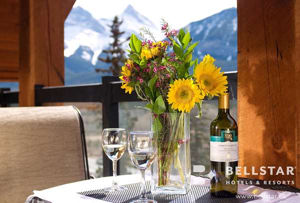 Restaurant - Solara Resort & Spa Canmore