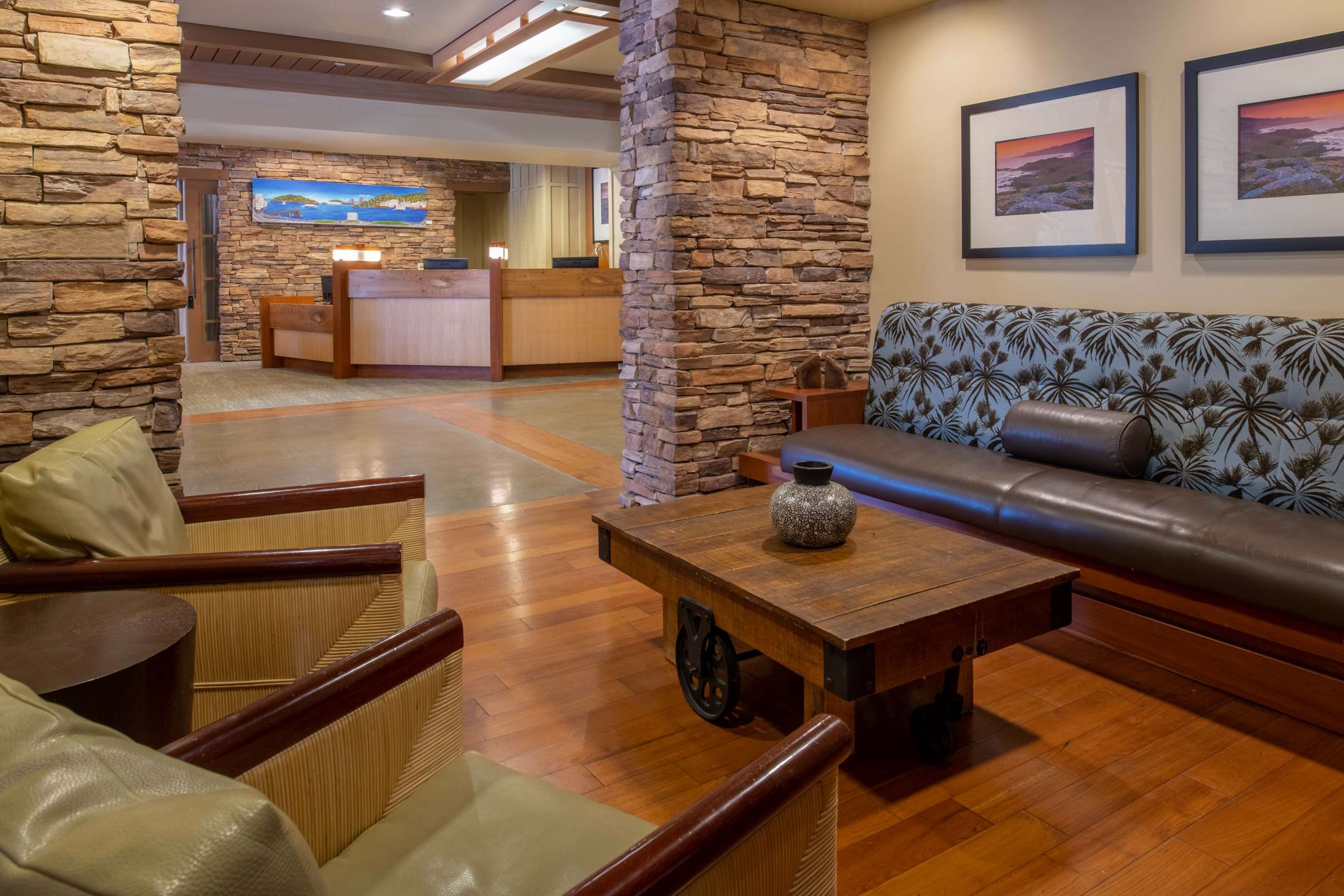Lodge At Tiburon Public Lobby | The Lodge At Tiburon