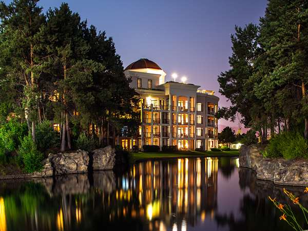 Exterior view - Royal Kelowna Hotel