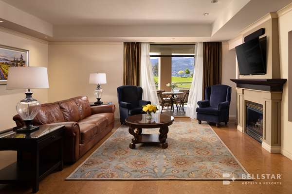 Suite - Royal Kelowna Hotel