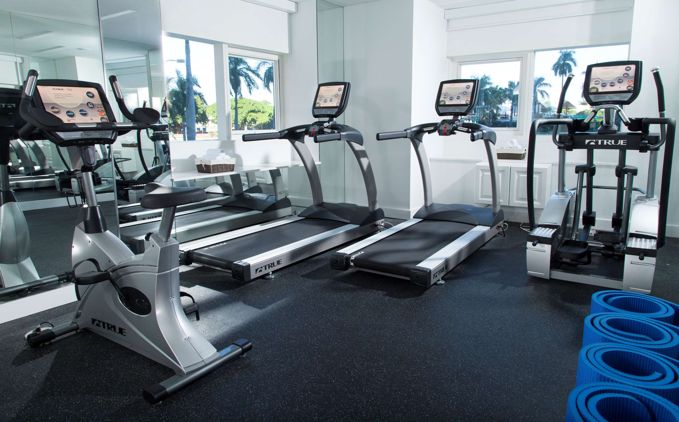 H fitness center | YVE Hotel Miami