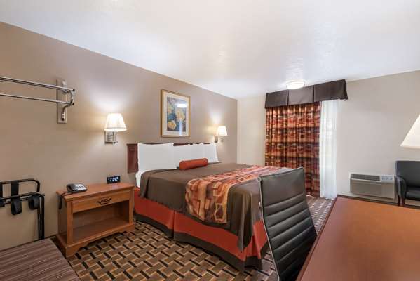  - SureStay Hotel by Best Western Duncan