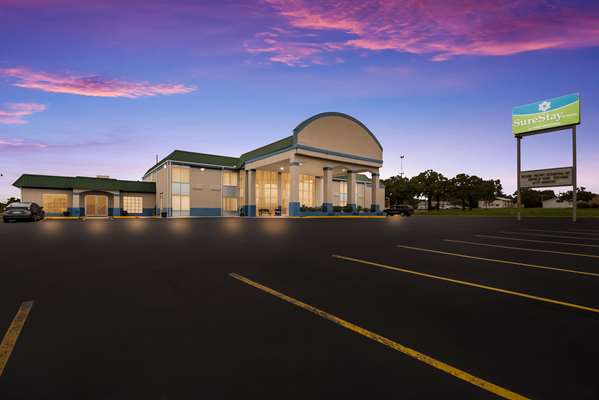 Exterior view - SureStay Hotel by Best Western Duncan