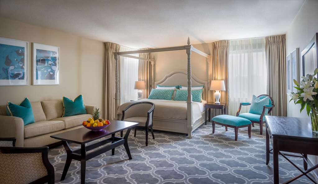 THE KILLESHIN HOTEL-guestroom-Guest Room,Suite,On-Site.jpg
